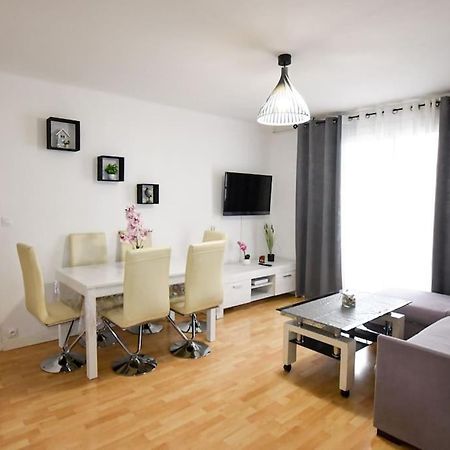Appartement T3 Parking A 5 Minutes A Pied Du Stade Velodrome Marsella Exterior foto