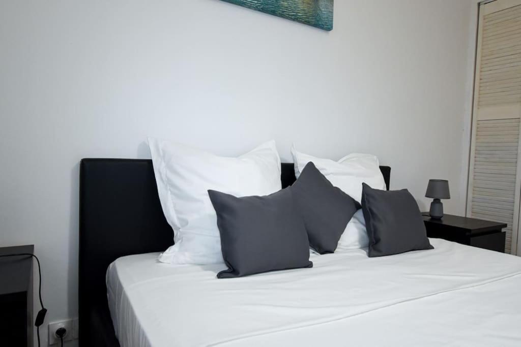Appartement T3 Parking A 5 Minutes A Pied Du Stade Velodrome Marsella Exterior foto