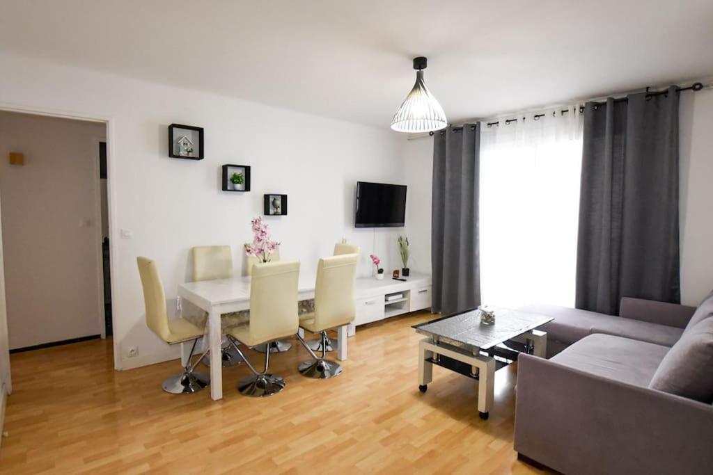 Appartement T3 Parking A 5 Minutes A Pied Du Stade Velodrome Marsella Exterior foto