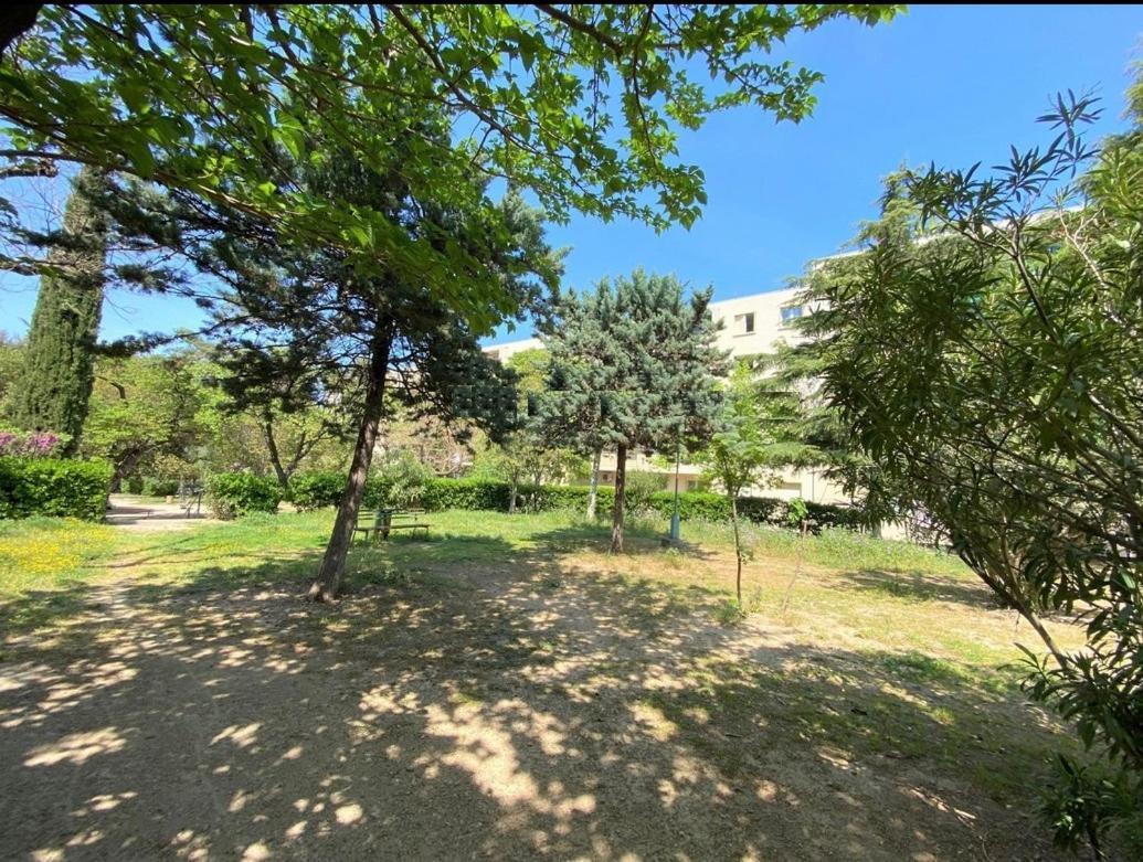Appartement T3 Parking A 5 Minutes A Pied Du Stade Velodrome Marsella Exterior foto