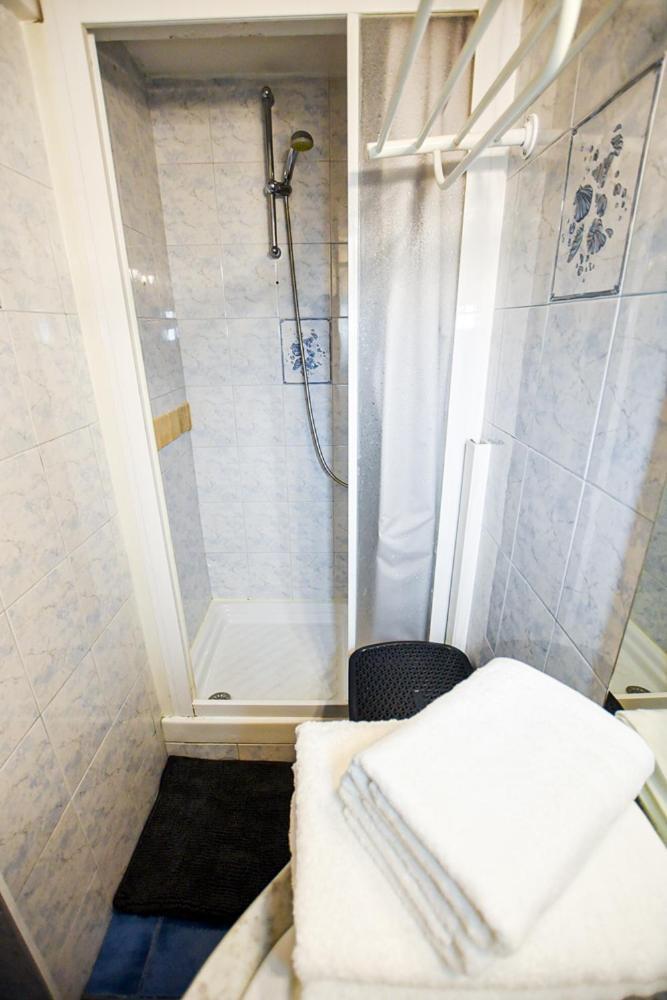 Appartement T3 Parking A 5 Minutes A Pied Du Stade Velodrome Marsella Exterior foto